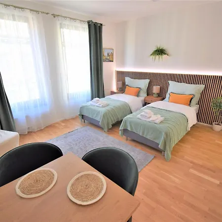 Jasminn Apartment Prag